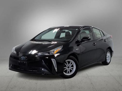 Midnight Black Metallic 2020 Toyota Prius XLE