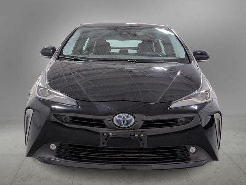 Midnight Black Metallic 2020 Toyota Prius XLE