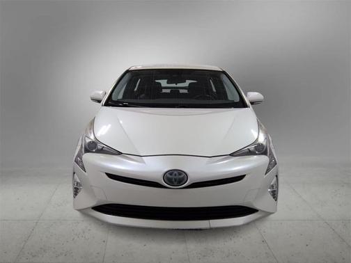2016 Toyota Prius Three Touring