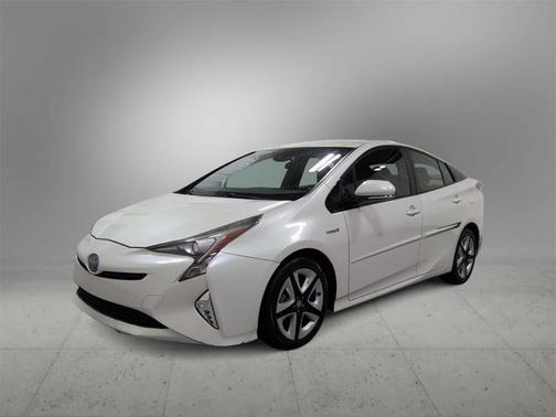 2016 Toyota Prius Three Touring