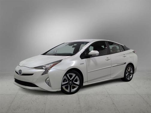 2016 Toyota Prius Three Touring