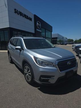 Ice Silver Metallic 2020 Subaru Ascent Limited 7-Passenger