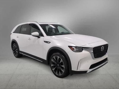 2025 Mazda CX-90 PHEV Premium Plus