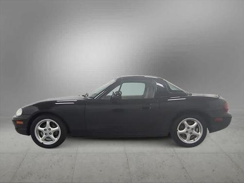 1999 Mazda MX-5 Miata Base