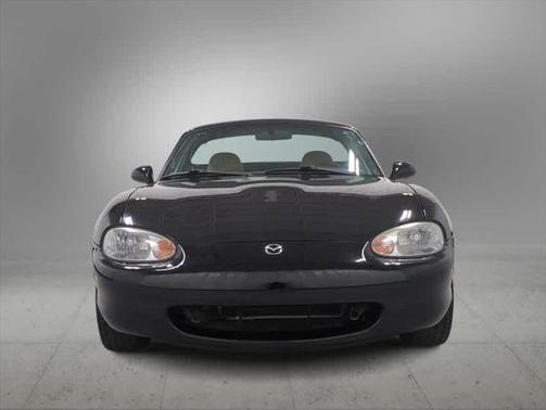 1999 Mazda MX-5 Miata Base