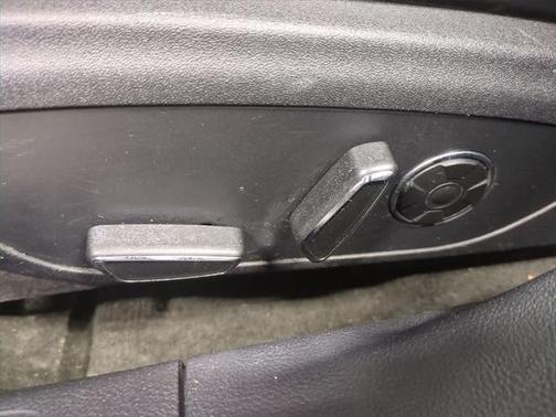 2016 Lincoln MKZ Base