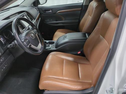 2018 Toyota Highlander Limited Platinum