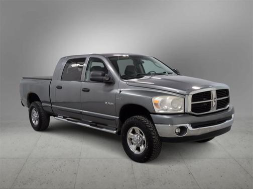 2008 Dodge Ram 1500 SLT Mega Cab