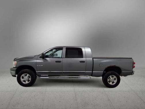 2008 Dodge Ram 1500 SLT Mega Cab