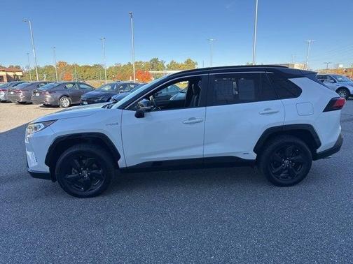 2019 Toyota RAV4 Hybrid SE
