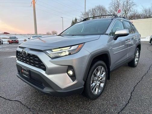 2022 Toyota RAV4 XLE Premium