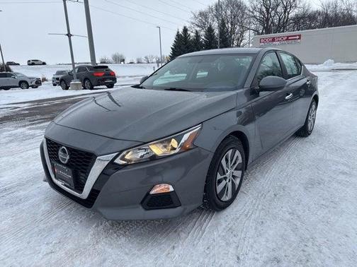 2020 Nissan Altima S FWD