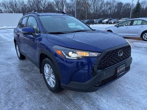 2022 Toyota Corolla Cross LE