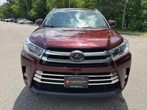 2019 Toyota Highlander Limited Platinum