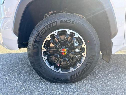 Ice Cap 2026 Toyota Tundra SR5