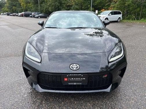 2025 Toyota GR86 Premium