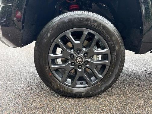 2026 Toyota Tundra Hybrid Platinum
