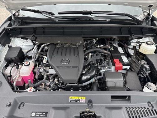 Wind Chill Pearl 2023 Toyota Highlander Platinum