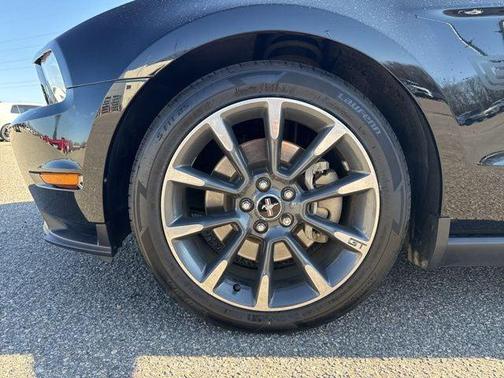 2012 Ford Mustang GT Premium