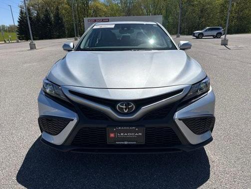 Celestial Silver Metallic 2024 Toyota Camry SE