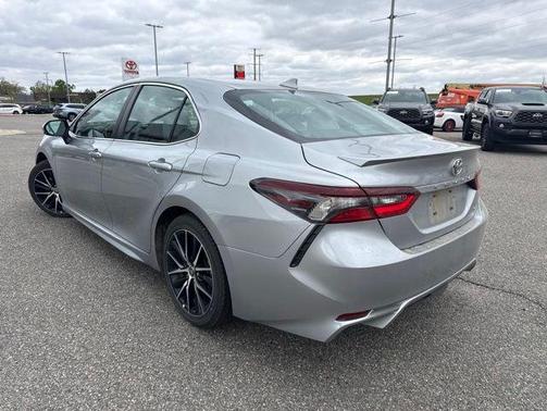 Celestial Silver Metallic 2024 Toyota Camry SE