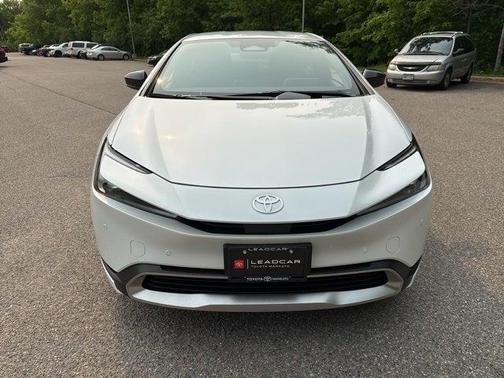 2025 Toyota Prius L
