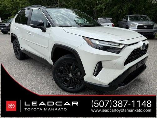 2022 Toyota RAV4 Hybrid SE