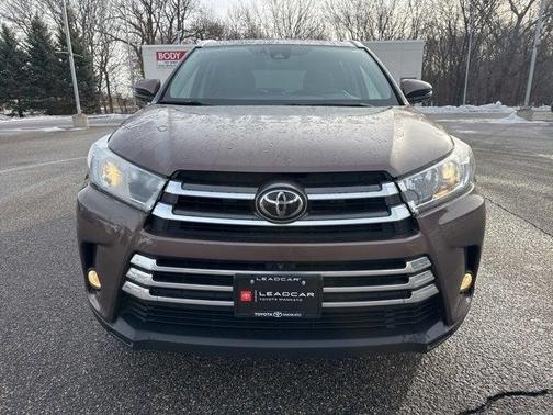 2017 Toyota Highlander Limited Platinum