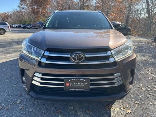 2017 Toyota Highlander Limited Platinum