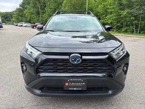2022 Toyota RAV4 Hybrid XLE Premium