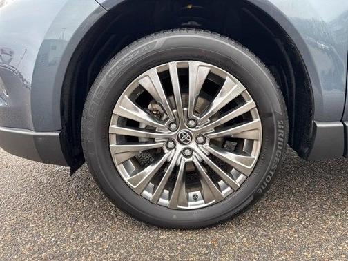 2023 Toyota Venza Limited