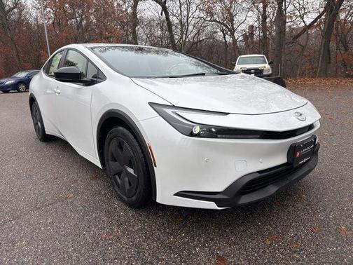 2026 Toyota Prius LE