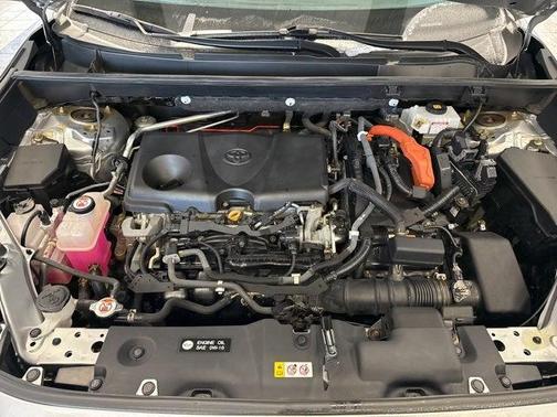 2019 Toyota RAV4 Hybrid XLE