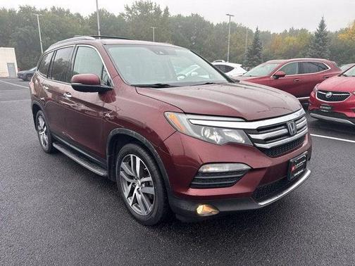 Deep Scarlet Pearl 2018 Honda Pilot Elite