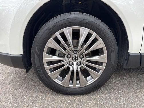 2022 Toyota Venza Limited