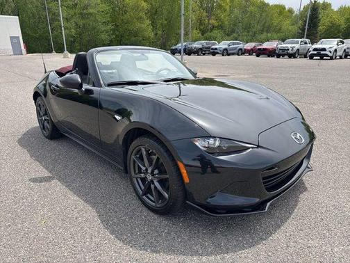 Jet Black Mica 2018 Mazda MX-5 Miata Club