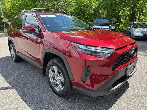 2023 Toyota RAV4 Hybrid XLE