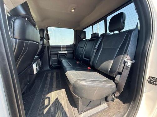 White Platinum Clearcoat Metallic 2018 Ford F-350 Lariat