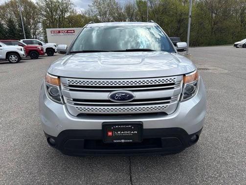 Ingot Silver Metallic 2011 Ford Explorer Limited