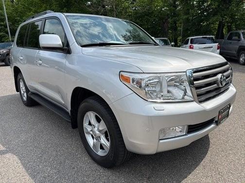 2011 Toyota Land Cruiser Base