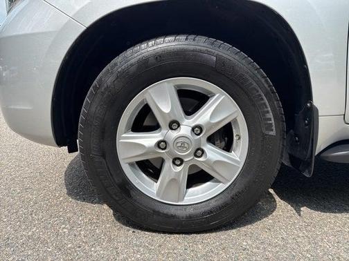 2011 Toyota Land Cruiser Base