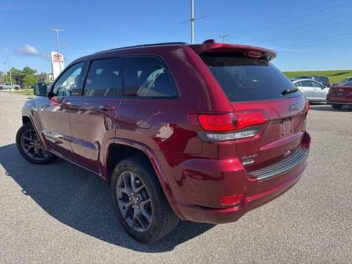 Velvet Red Pearlcoat 2021 Jeep Grand Cherokee 80th Anniversary 4x4