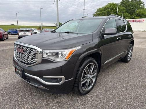 Iridium Metallic 2018 GMC Acadia Denali