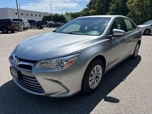 2016 Toyota Camry Hybrid LE