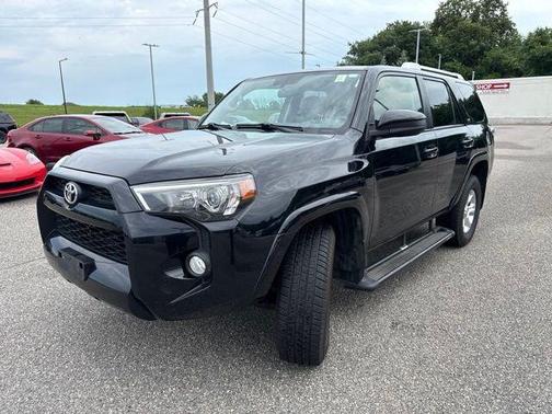 Midnight Black Metallic 2018 Toyota 4Runner SR5