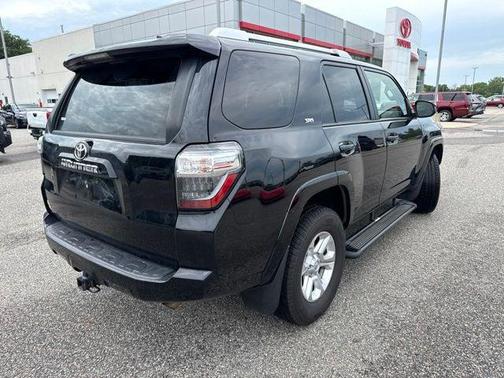 Midnight Black Metallic 2018 Toyota 4Runner SR5