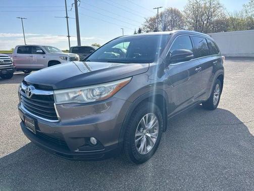 Predawn Gray Mica 2015 Toyota Highlander XLE