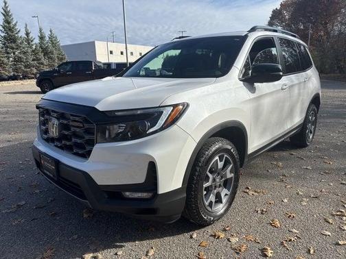 2023 Honda Passport AWD TrailSport