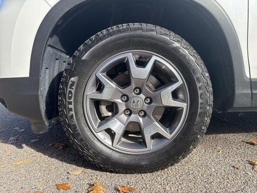 2023 Honda Passport AWD TrailSport