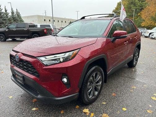2024 Toyota RAV4 Hybrid XLE Premium